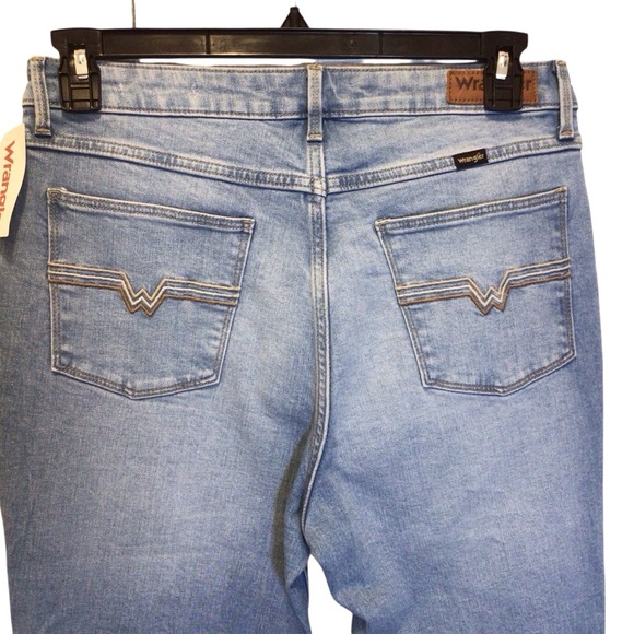 Wrangler Women’s High Rise Bold Boot Cut Denim Jeans Size 12/30 - Picture 8 of 11